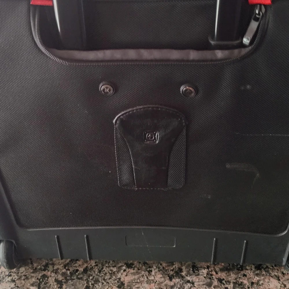 New Swiss Gear Laptop Rolling Case